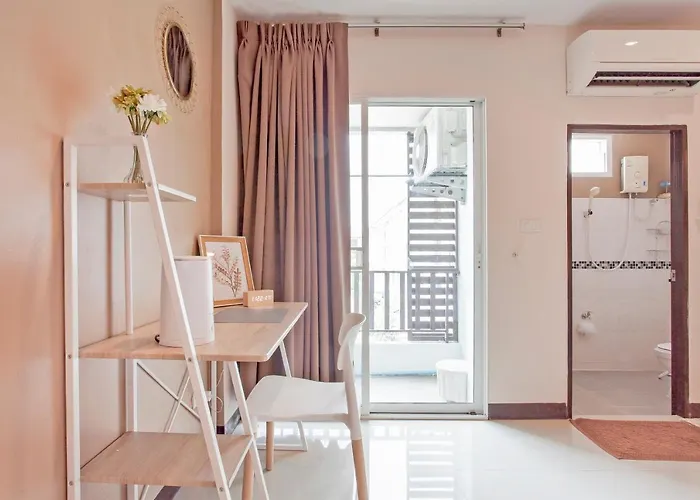 Cozzi By Grand Airport Auberge de jeunesse Bangkok