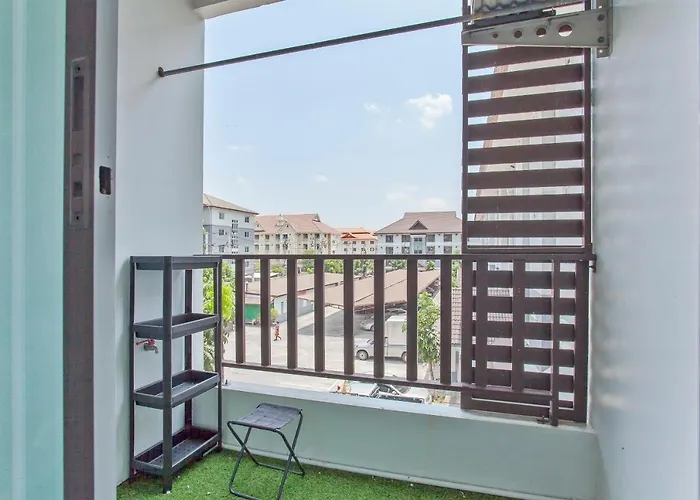 Cozzi By Grand Airport Bangkok