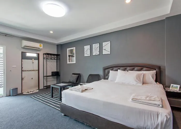 Cozzi By Grand Airport Bangkok